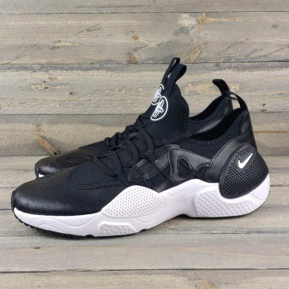 Nike Huarache E.D.G.E. Leather Men's Athletic Shoe - Picture 2 of 8